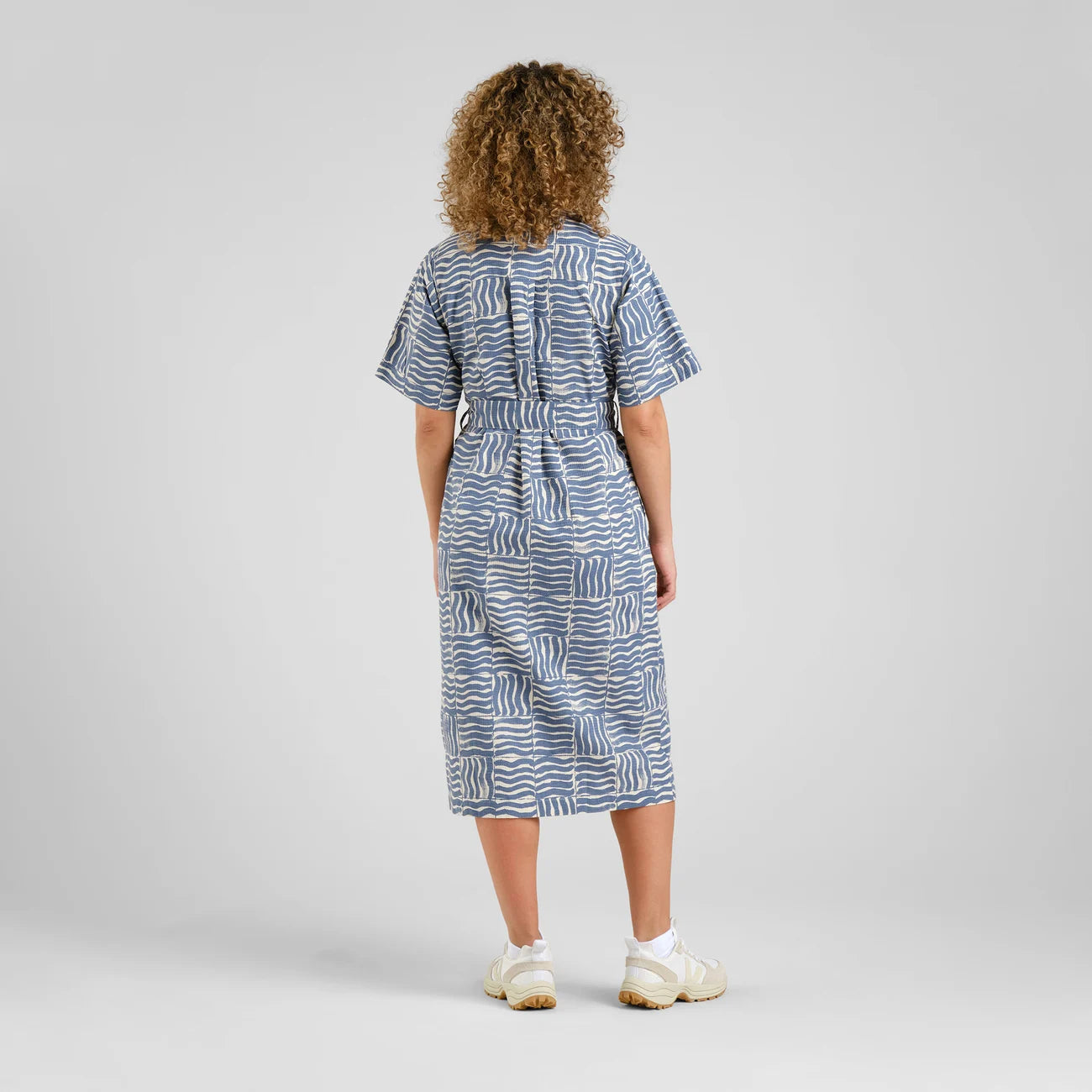 DEDICATED SHIRT DRESS - WAVE TILES BLUE
